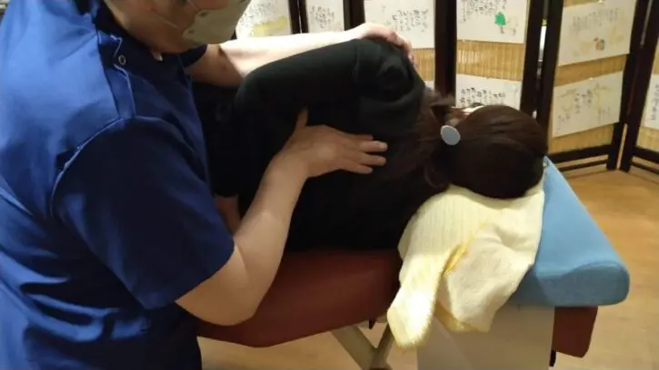 肩甲骨はがしの写真